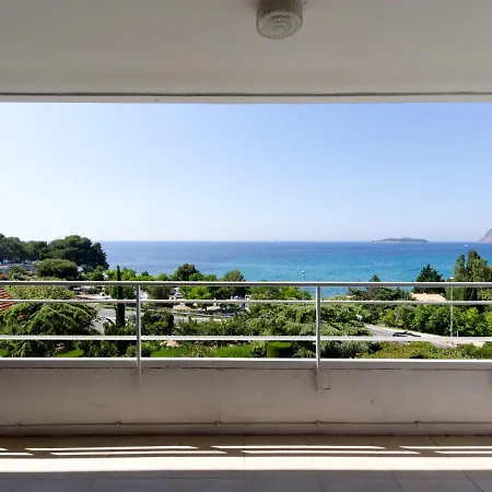 Apartment Les Hauts De Fonsainte By Interhome La Ciotat